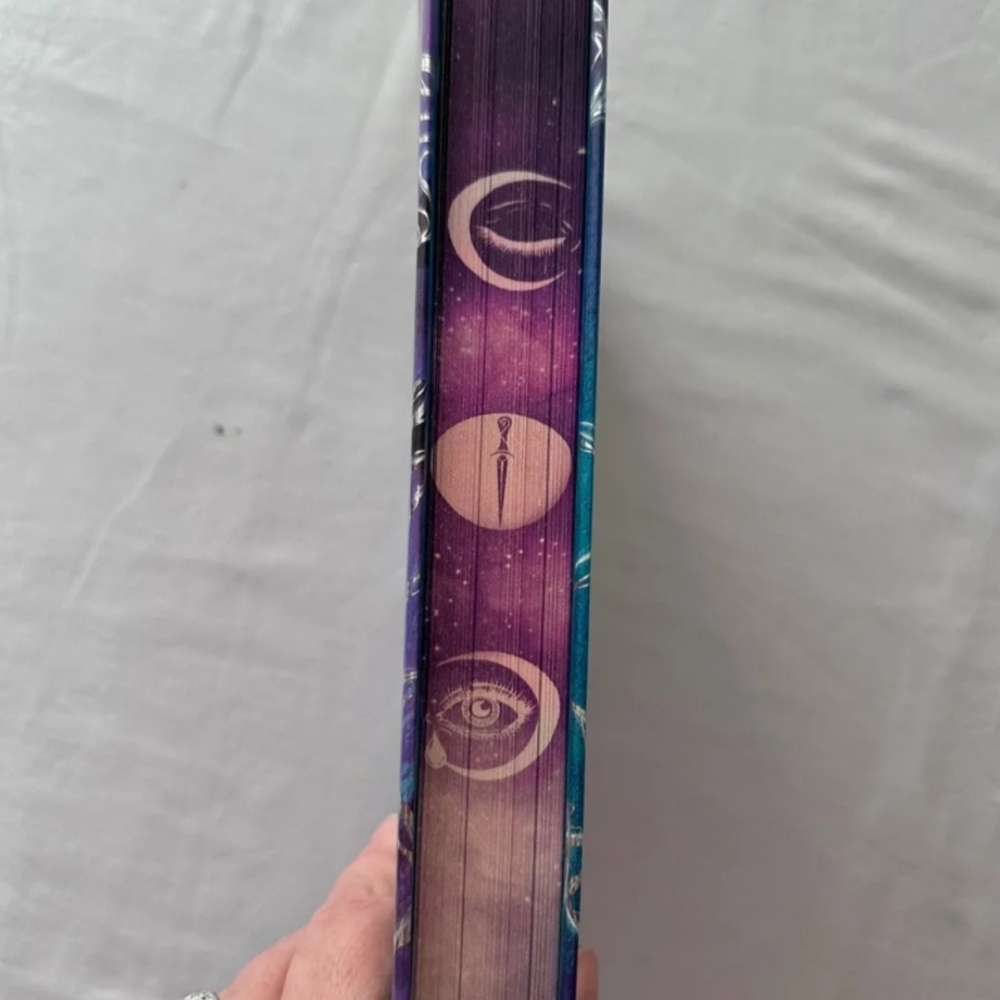 Threads That Bind Book - Picture 3 of 4